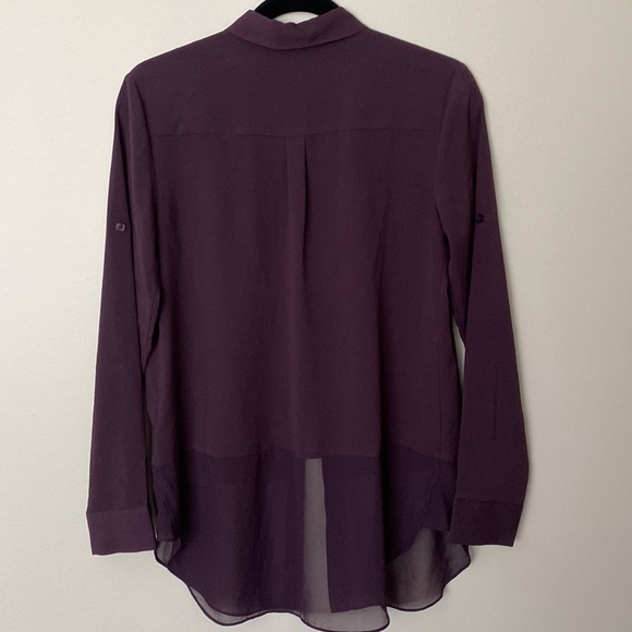 DKNY small flowy button-up long sleeve blouse in plum purple - Picture 3 of 6